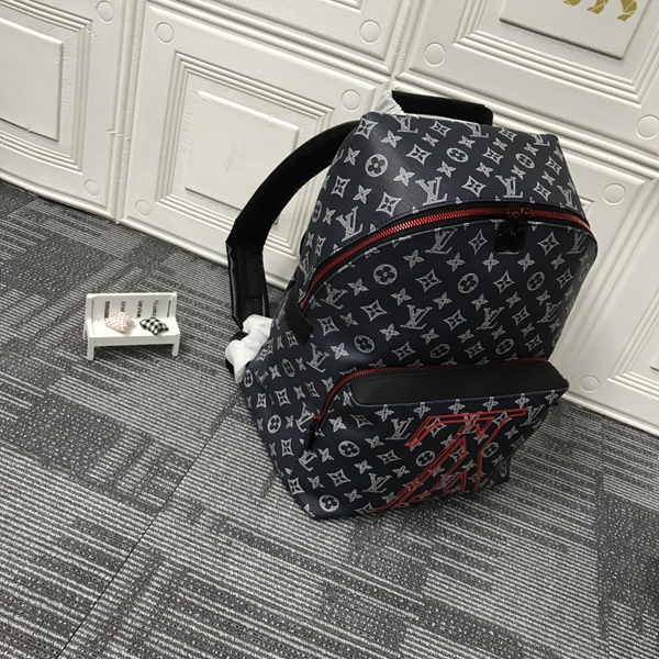 ルイヴィトンバッグ背面デザイン